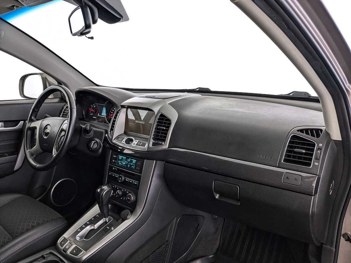 Б/У Шевроле Каптива 2015 года. Фото: #8