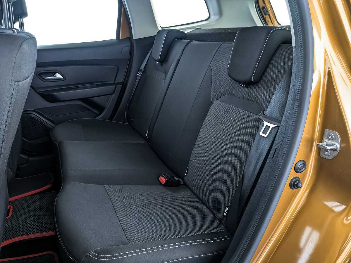 Б/У Рено Дастер 2021 года. Фото: #13