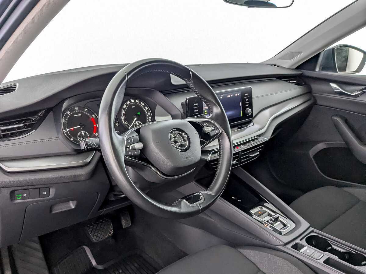 Skoda Octavia 2021 года с пробегом. Фото: #13