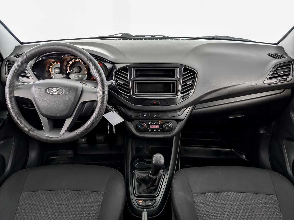 Lada (ВАЗ) Vesta 2019 года с пробегом. Фото: #11