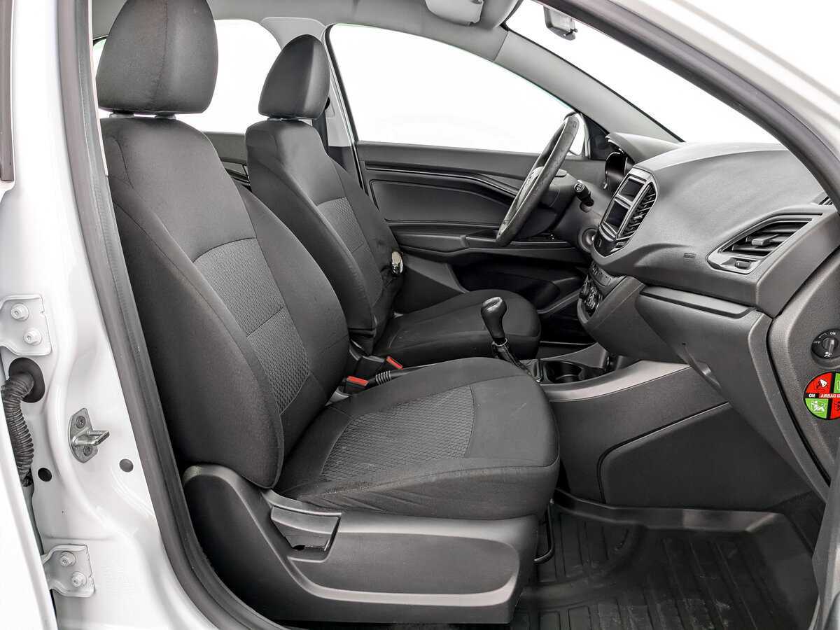 Lada (ВАЗ) Vesta 2019 года с пробегом. Фото: #18