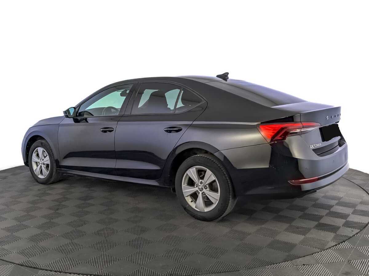 Б/У Шкода Октавия 2021 года. Фото: #6