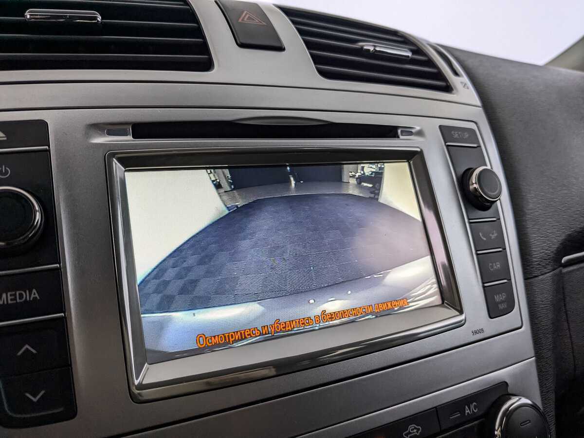 Б/У Тойота Авенсис 2012 года. Фото: #20