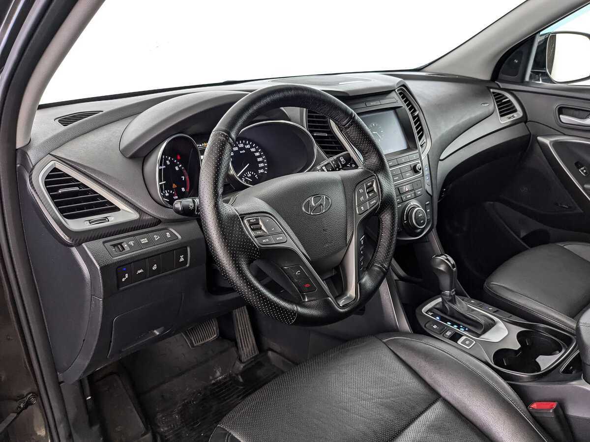 Б/У Хендай Санта Фе 2017 года. Фото: #10