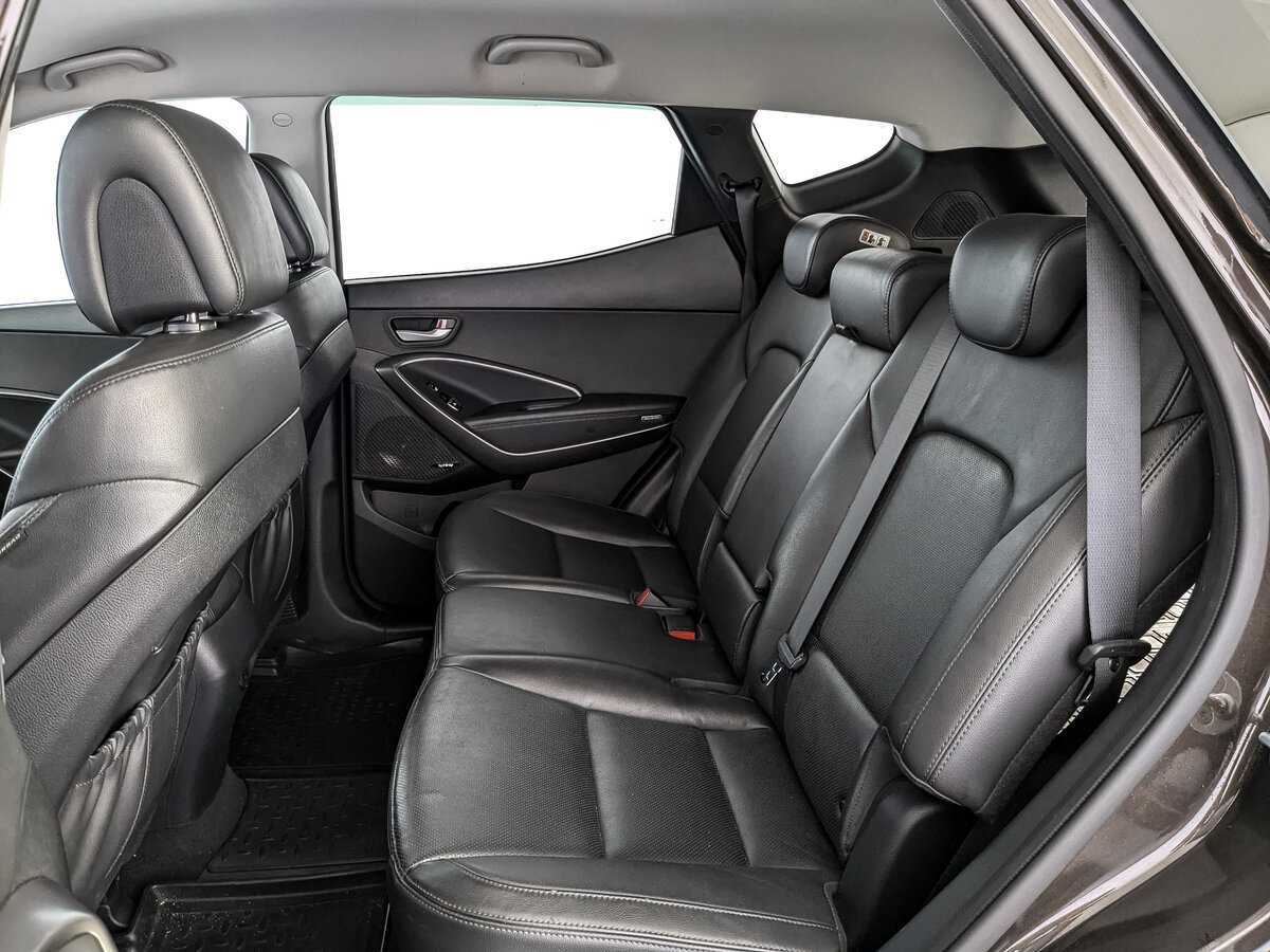 Б/У Хендай Санта Фе 2017 года. Фото: #13