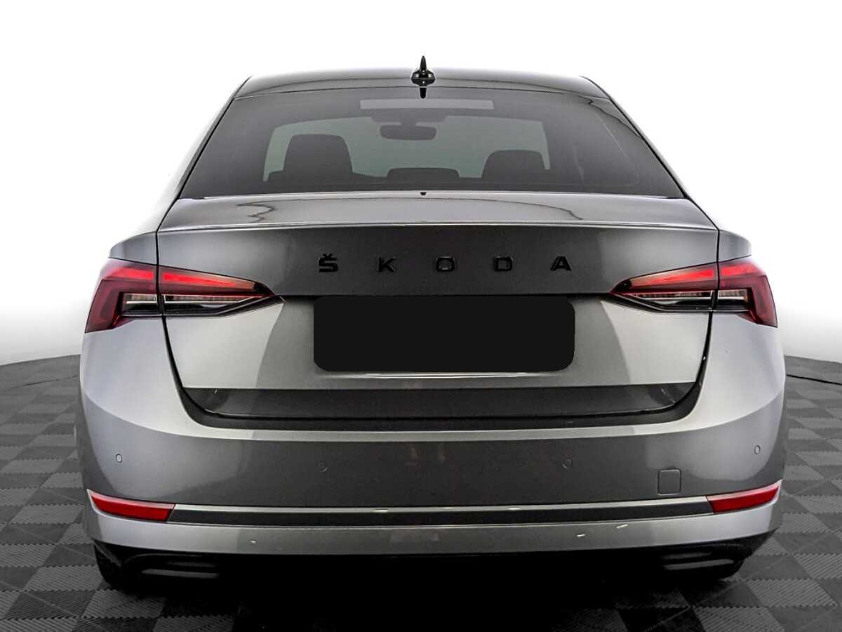 Б/У Шкода Октавия 2021 года. Фото: #5