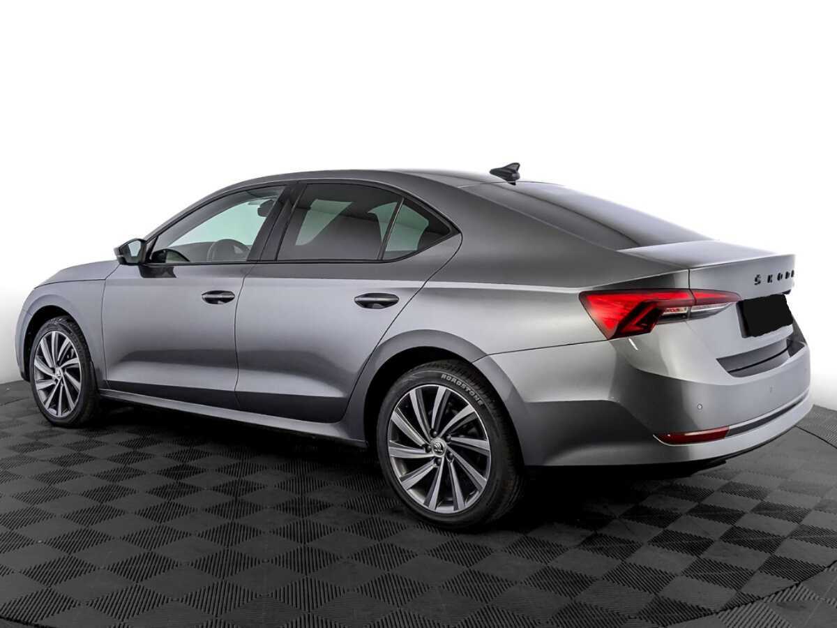 Б/У Шкода Октавия 2021 года. Фото: #6