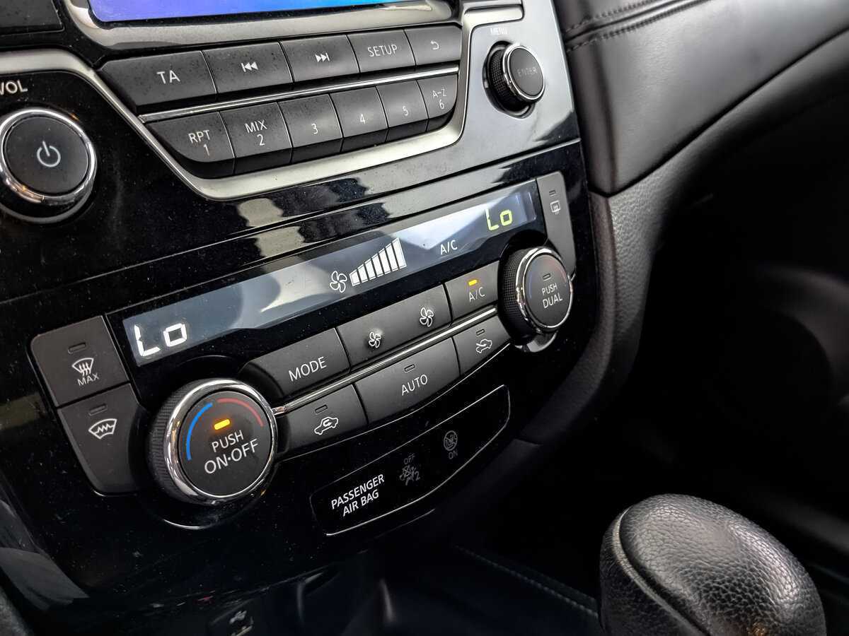 Б/У Ниссан Икс-Трейл 2019 года. Фото: #21