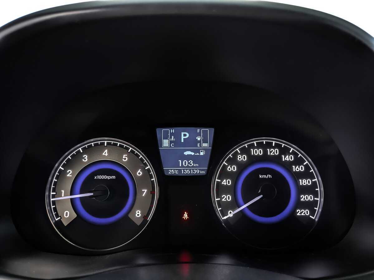 Б/У Хендай Солярис 2015 года. Фото: #11