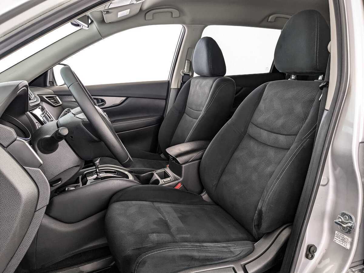 Б/У Ниссан Икс-Трейл 2017 года. Фото: #15