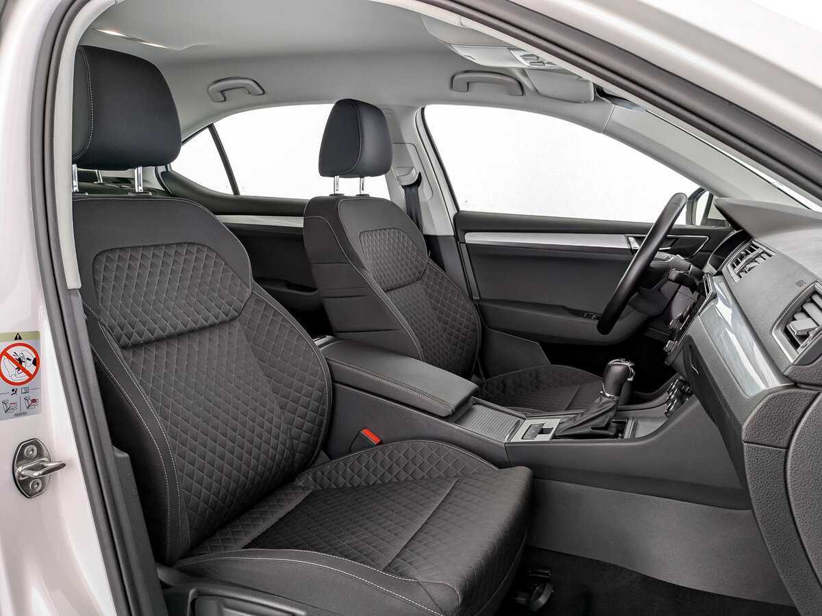 Skoda Superb 2021 года с пробегом. Фото: #17