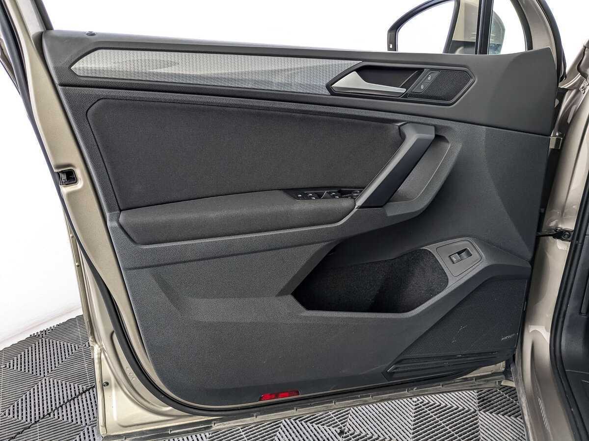 Volkswagen Tiguan 2021 года с пробегом. Фото: #14