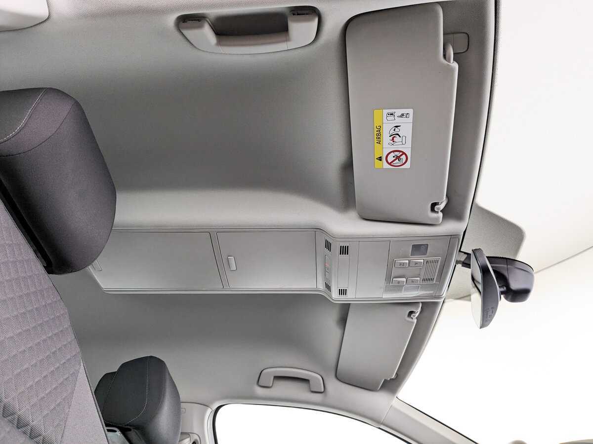 Б/У Фольксваген Тигуан 2017 года. Фото: #17