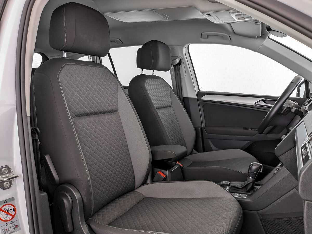 Б/У Фольксваген Тигуан 2017 года. Фото: #18