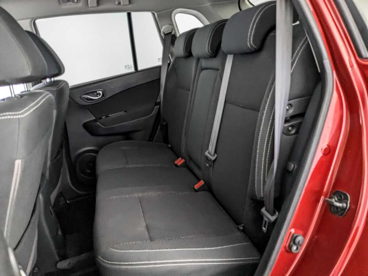 Б/У Рено Колеос 2015 года. Фото: #13