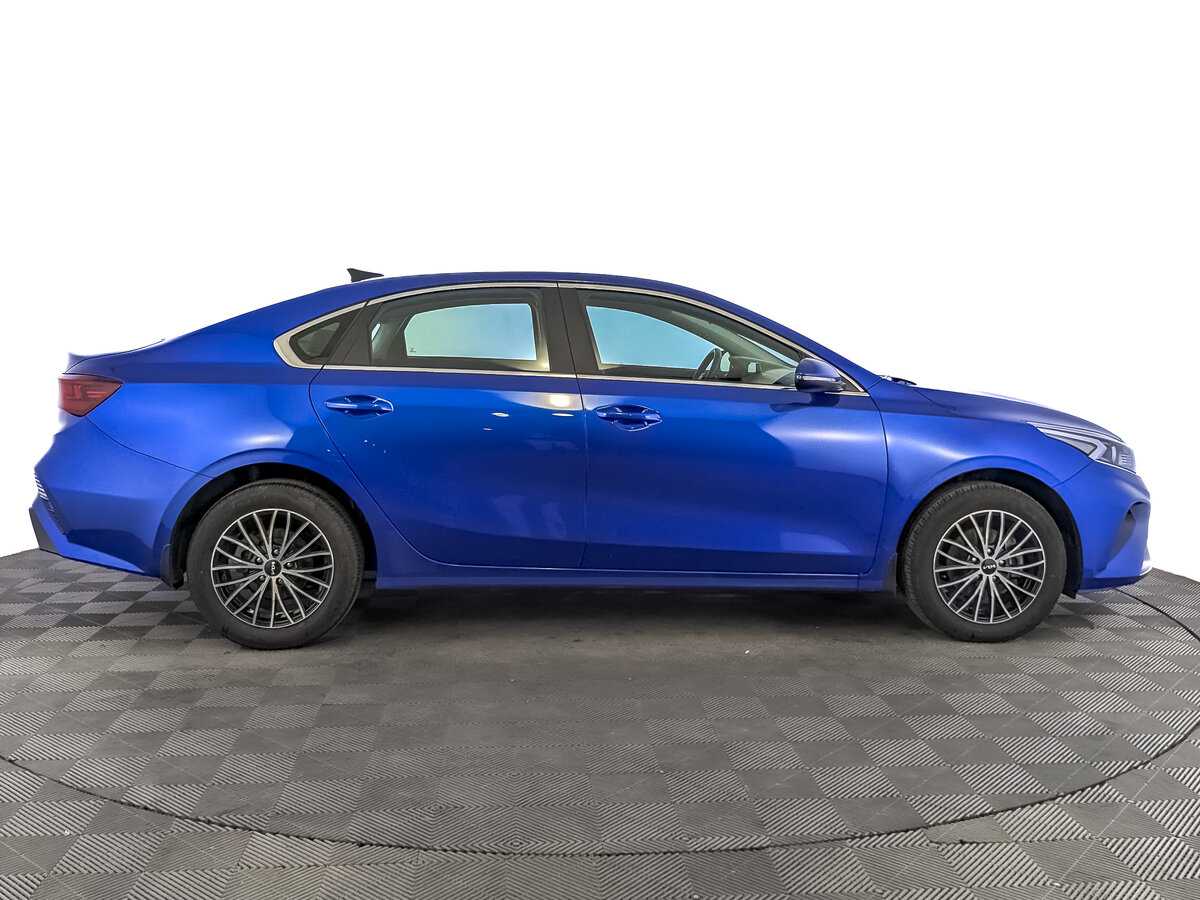 Б/У Киа Церато 2021 года. Фото: #3