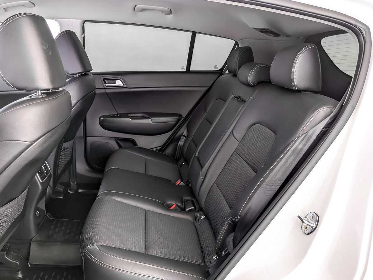 Б/У Киа Спортейдж 2018 года. Фото: #9