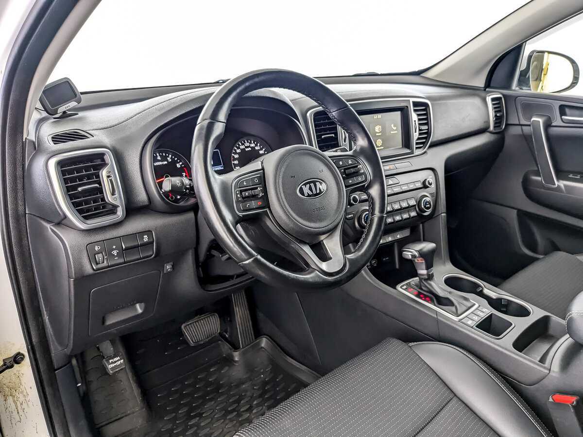 Б/У Киа Спортейдж 2018 года. Фото: #13