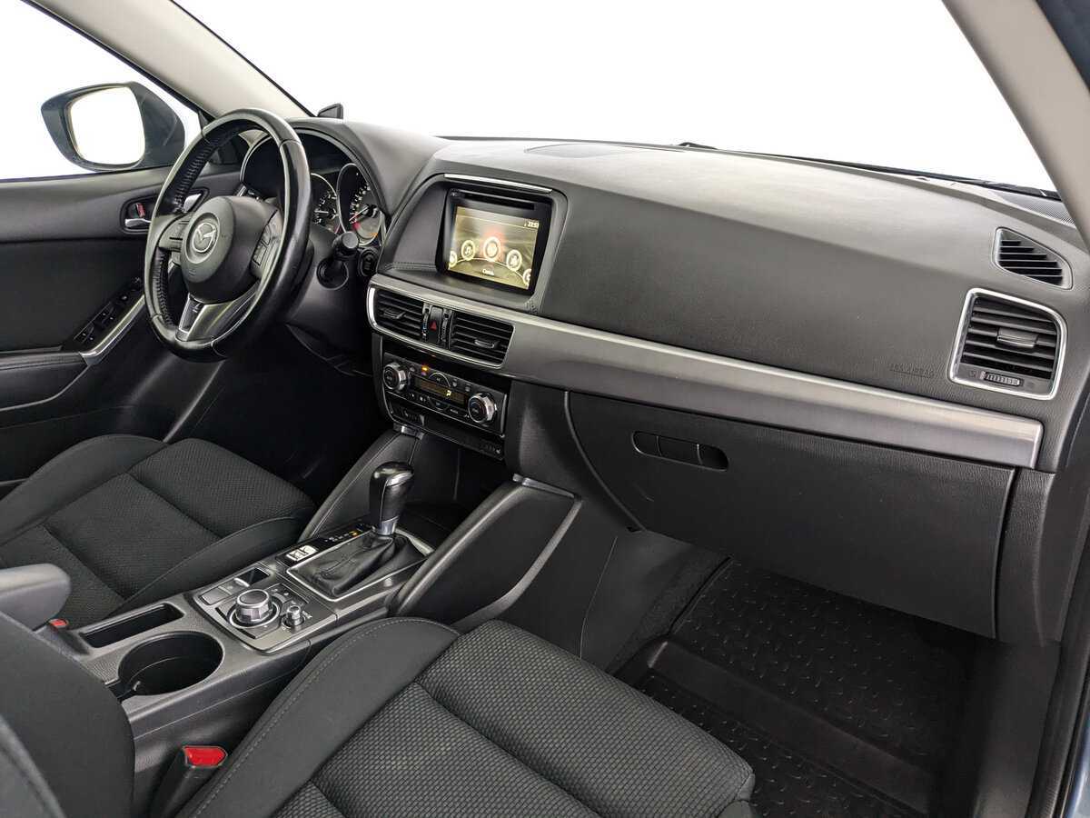 Б/У Мазда Ц-Икс-5 2017 года. Фото: #8