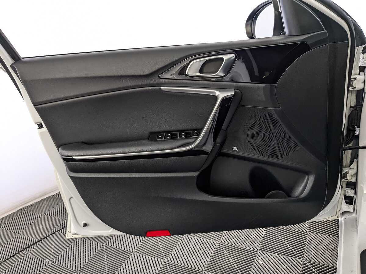 Б/У Киа Сид 2019 года. Фото: #13