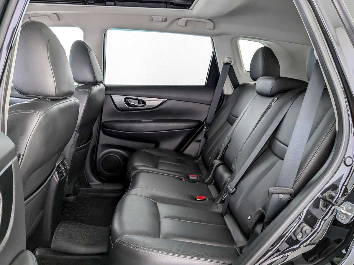 Б/У Ниссан Икс-Трейл 2017 года. Фото: #9