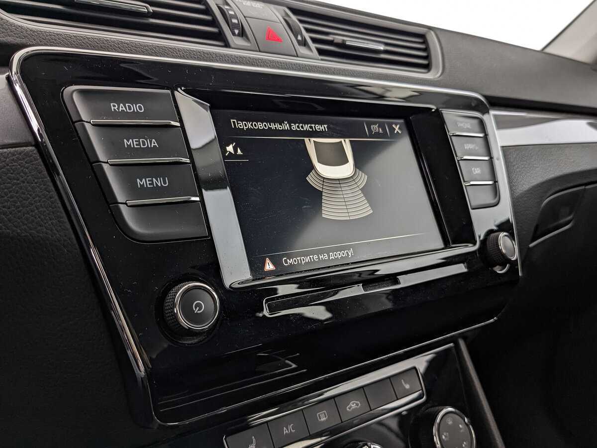 Skoda Superb 2021 года с пробегом. Фото: #21