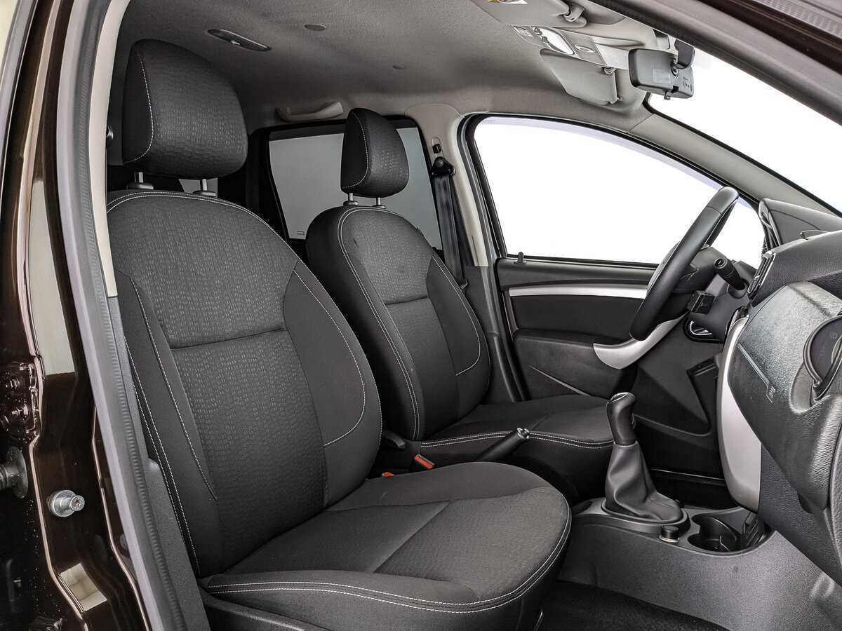 Б/У Ниссан Террано 2020 года. Фото: #17