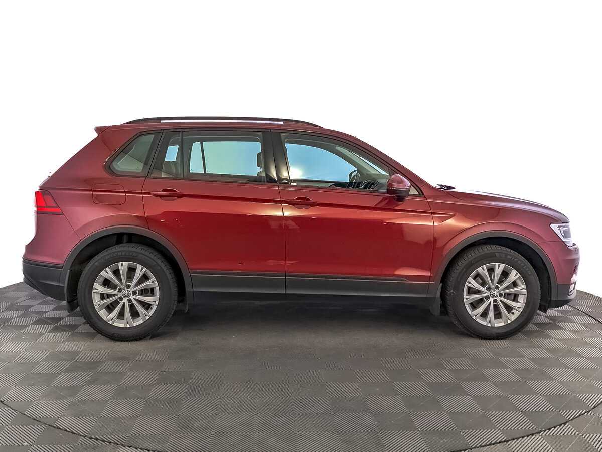 Volkswagen Tiguan 2020 года с пробегом. Фото: #3