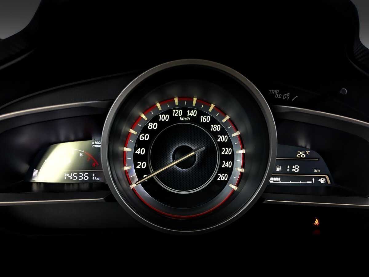 Б/У Мазда 3 2014 года. Фото: #10