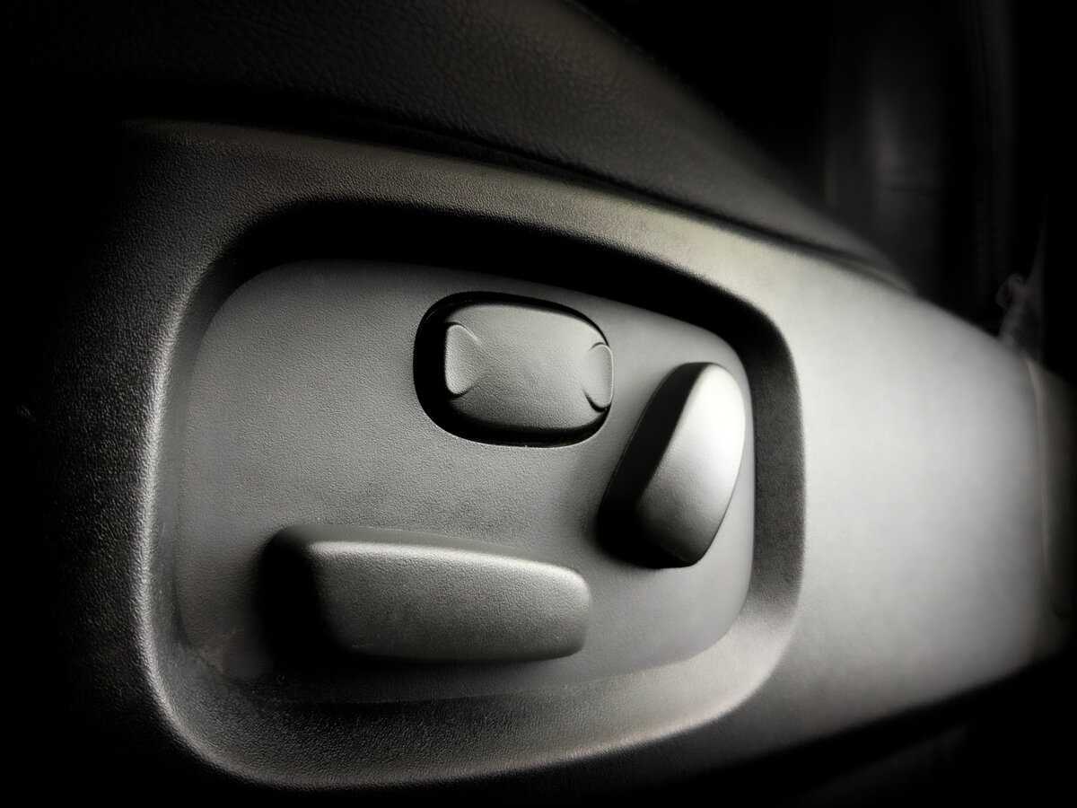 Land Rover Discovery 2014 года с пробегом. Фото: #16