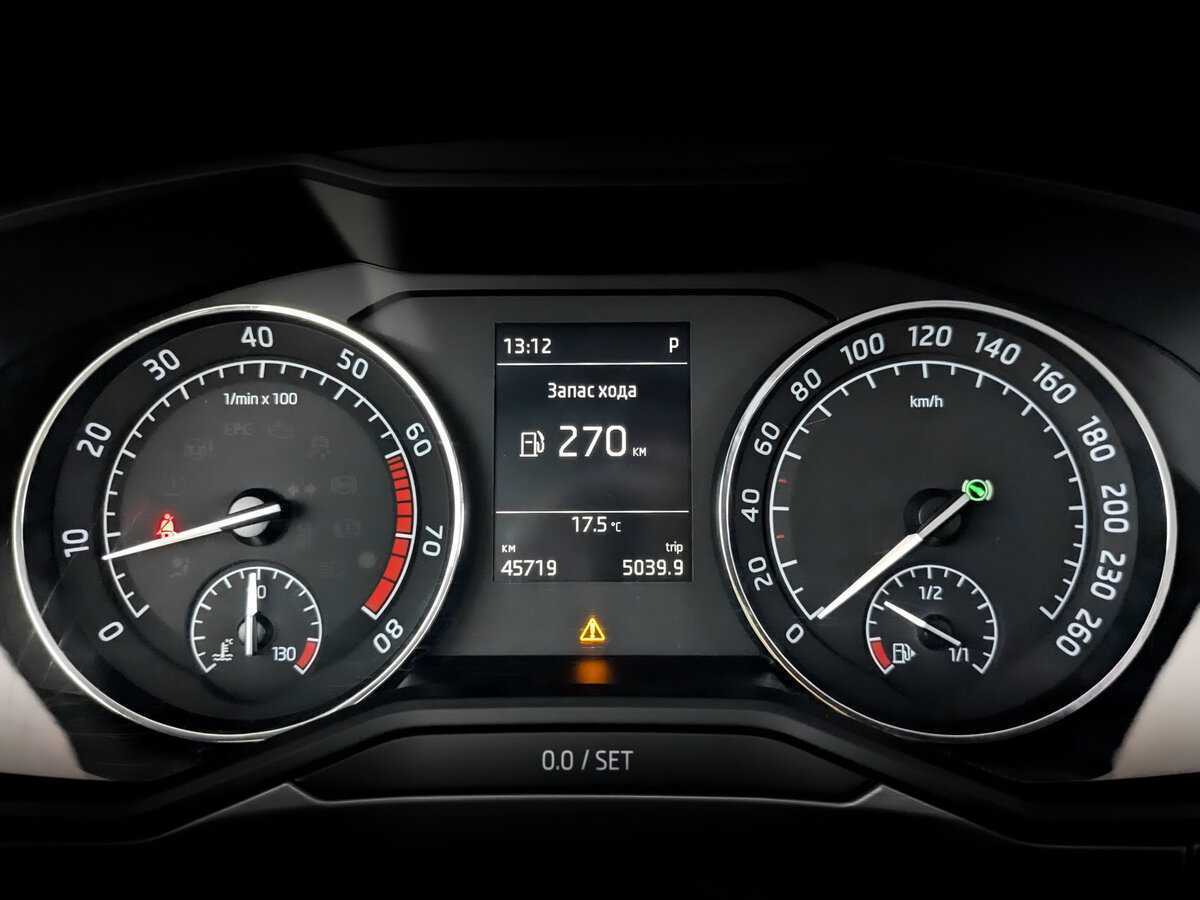 Б/У Шкода Суперб 2019 года. Фото: #10