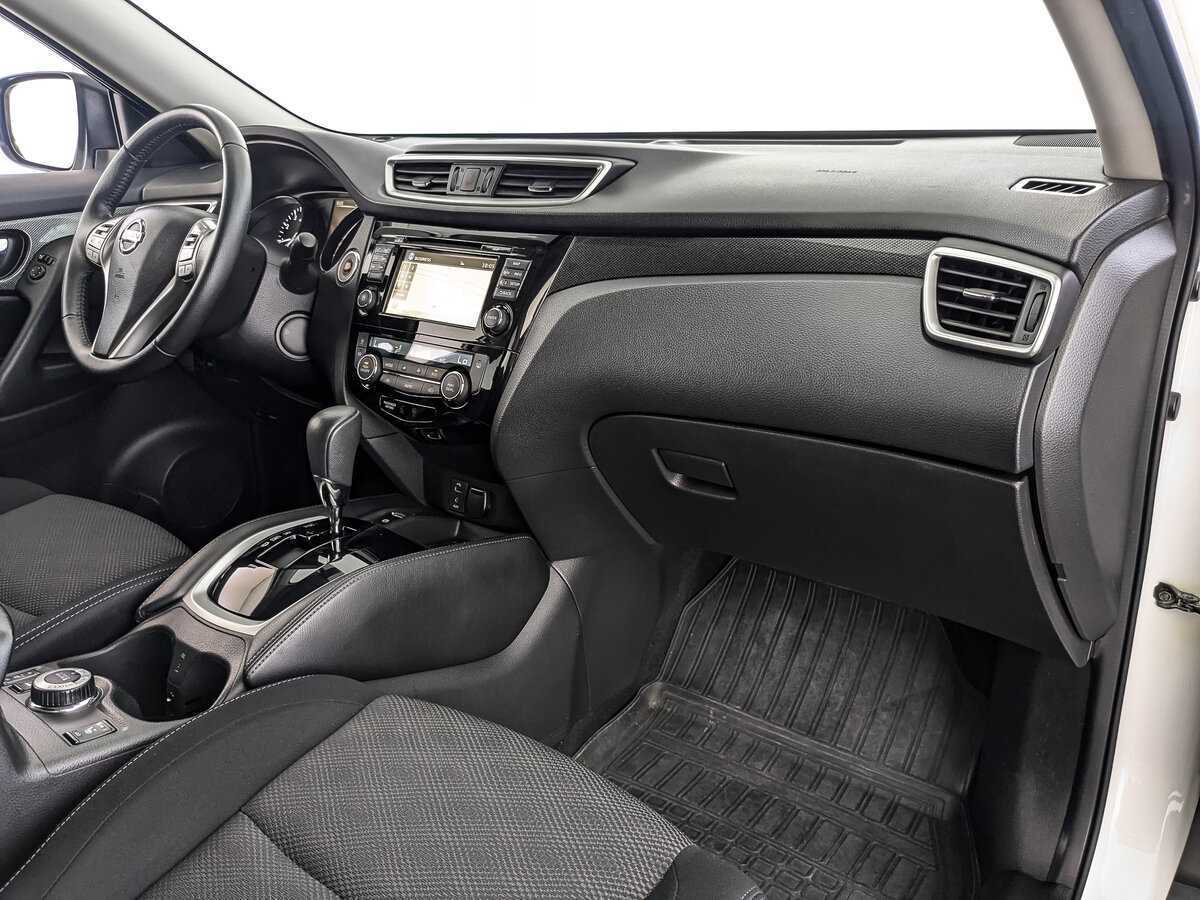 Б/У Ниссан Икс-Трейл 2018 года. Фото: #8