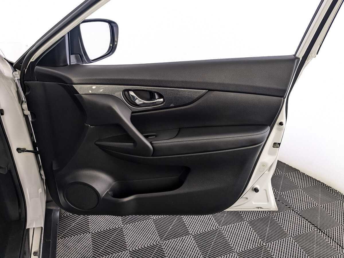 Б/У Ниссан Икс-Трейл 2018 года. Фото: #19