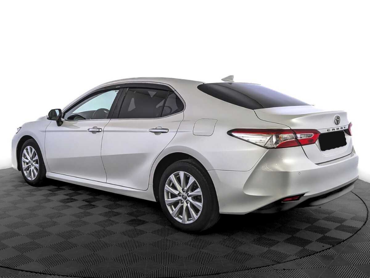 Toyota Camry 2021 года с пробегом. Фото: #6