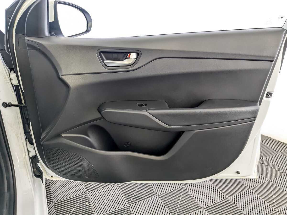 Б/У Хендай Солярис 2020 года. Фото: #18