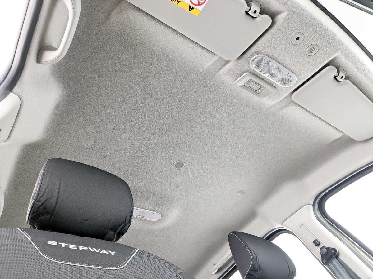 Б/У Рено Сандеро 2021 года. Фото: #17