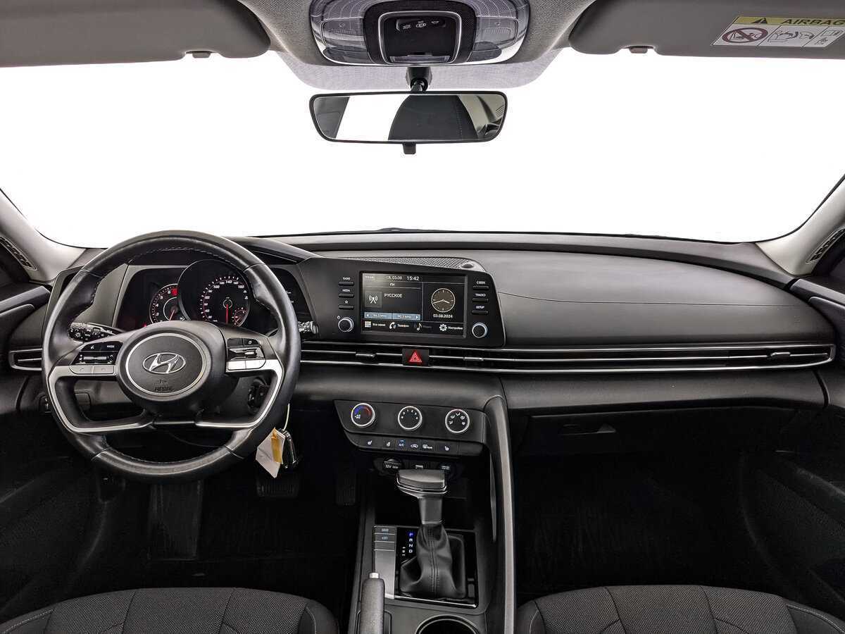 Б/У Хендай Елантра 2022 года. Фото: #9
