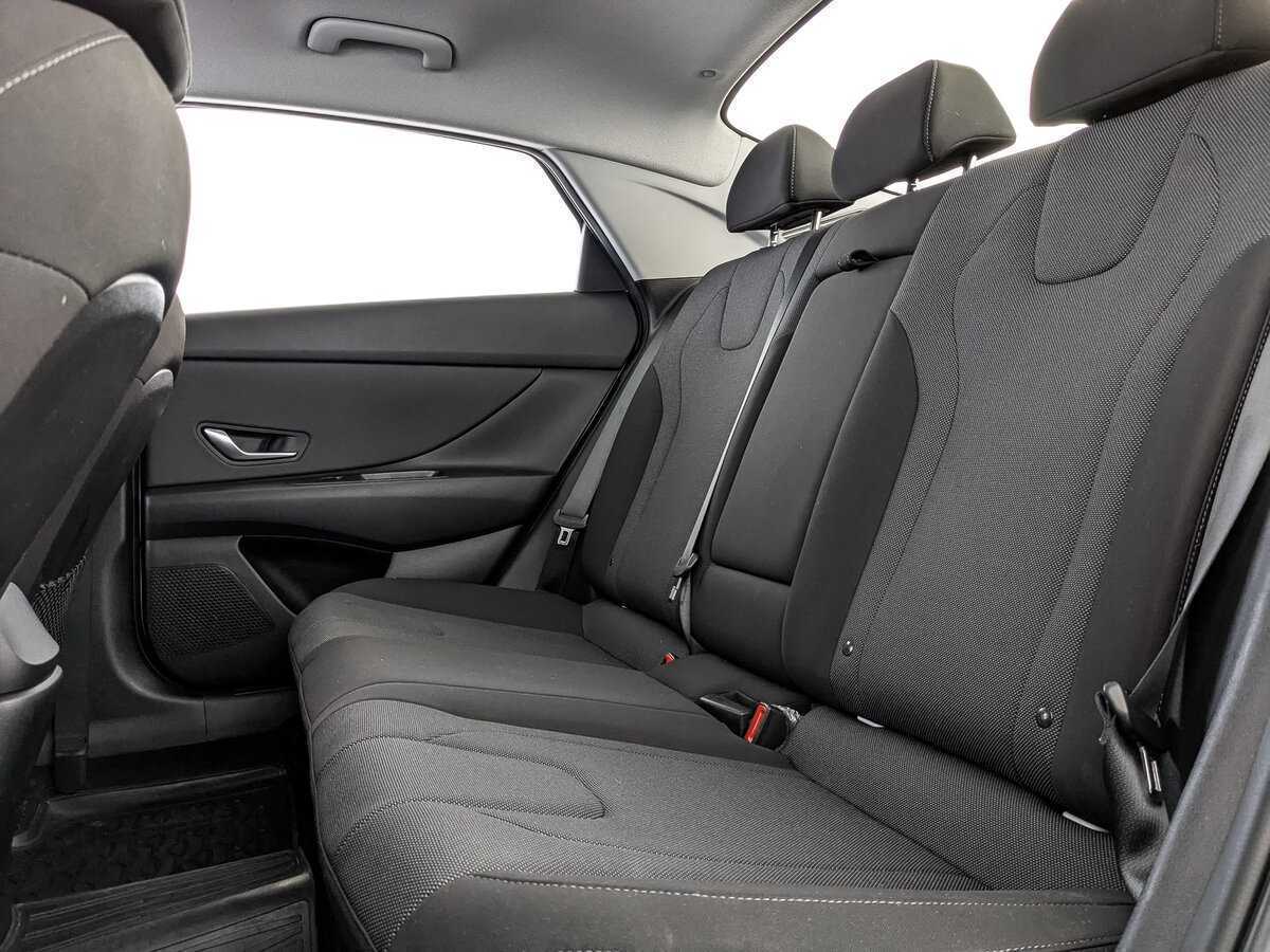 Б/У Хендай Елантра 2022 года. Фото: #13