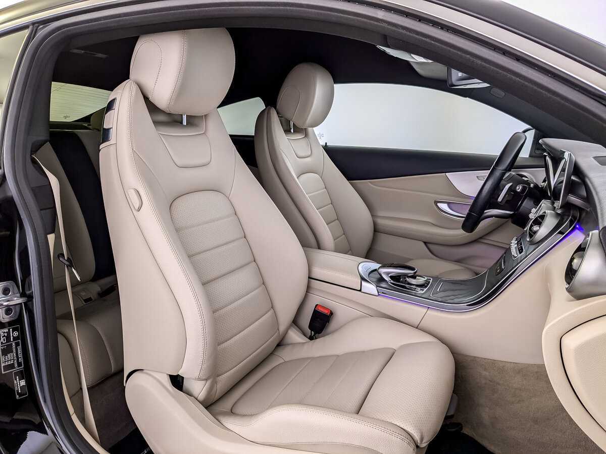 Mercedes-Benz C-Класс 2018 года с пробегом. Фото: #19