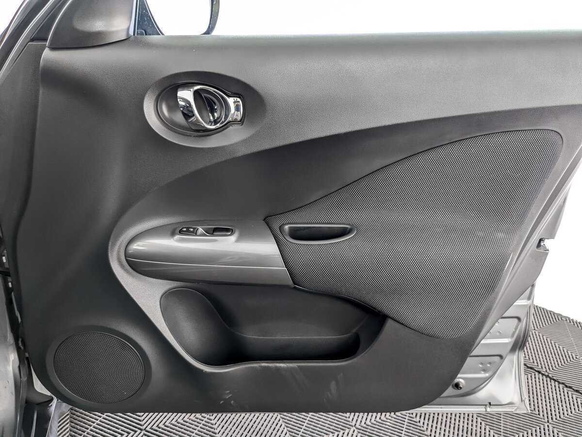 Б/У Ниссан Жук 2012 года. Фото: #17