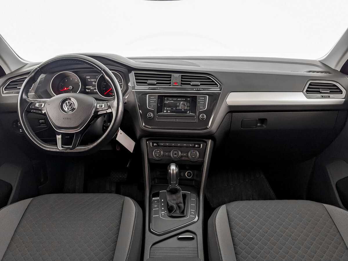 Б/У Фольксваген Тигуан 2017 года. Фото: #11