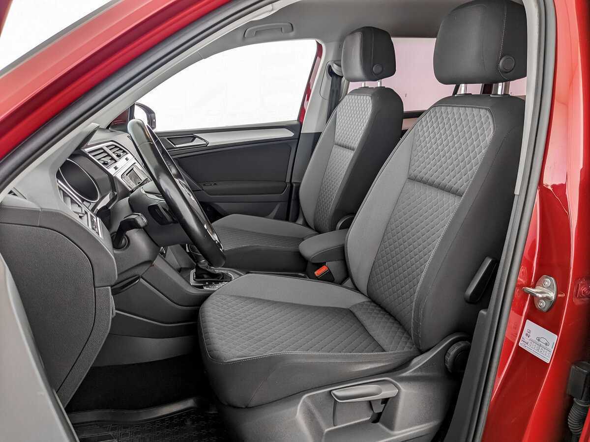 Б/У Фольксваген Тигуан 2017 года. Фото: #15