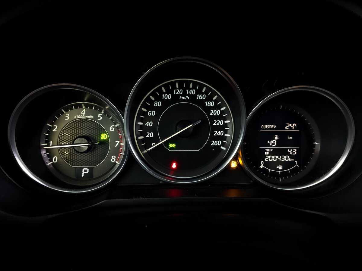 Б/У Мазда 6 2014 года. Фото: #10