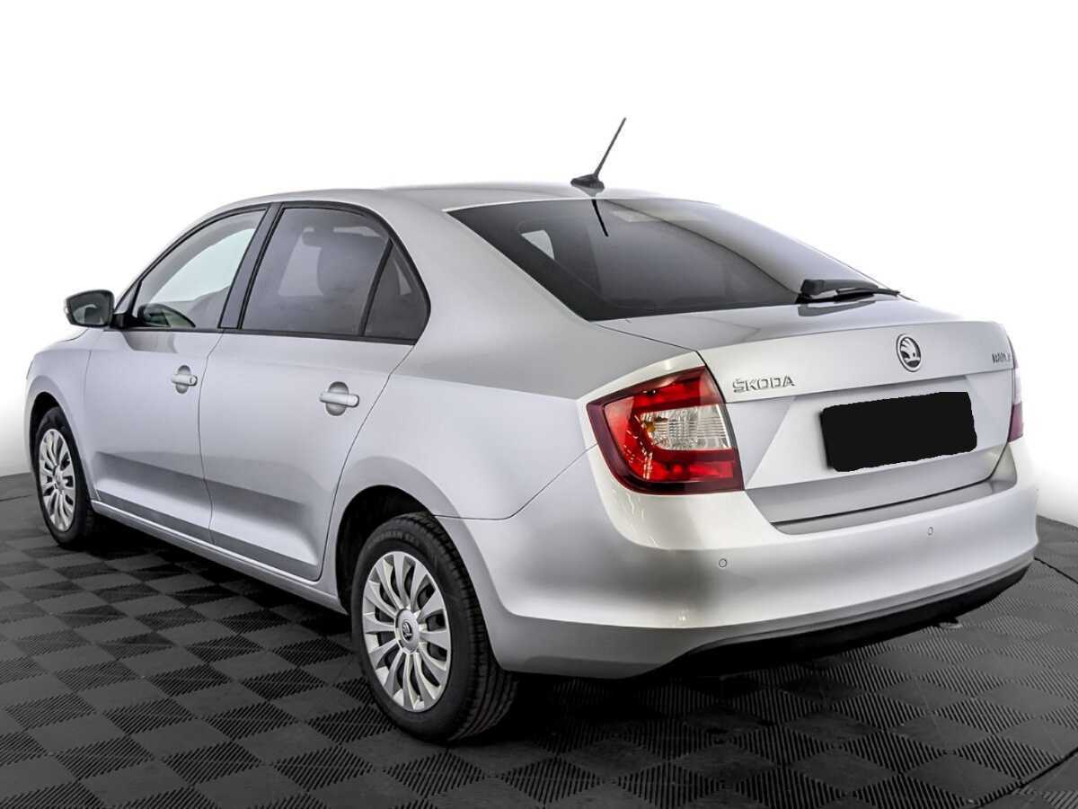 Б/У Шкода Рапид 2018 года. Фото: #6