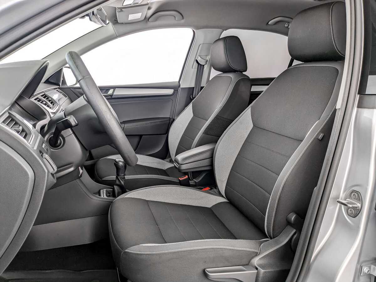 Б/У Шкода Рапид 2018 года. Фото: #15