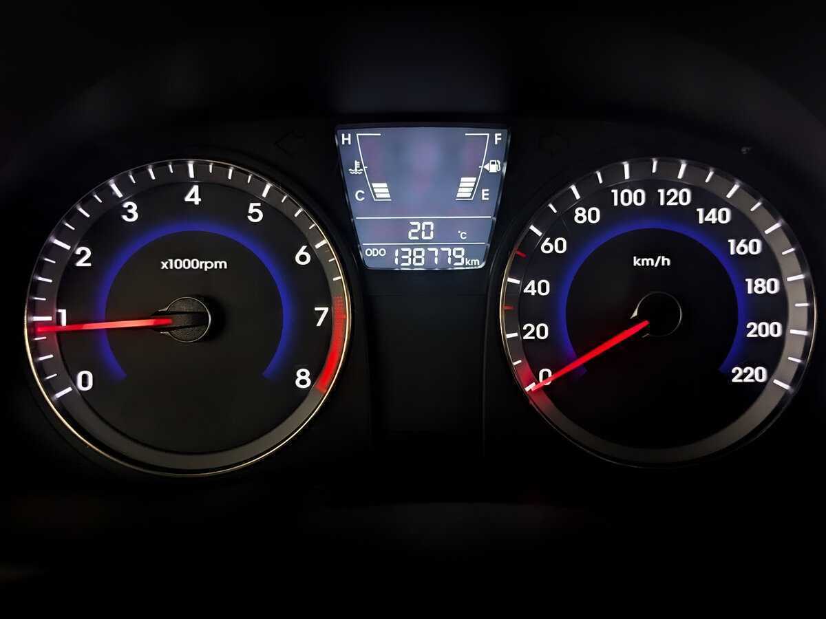 Б/У Хендай Солярис 2012 года. Фото: #10