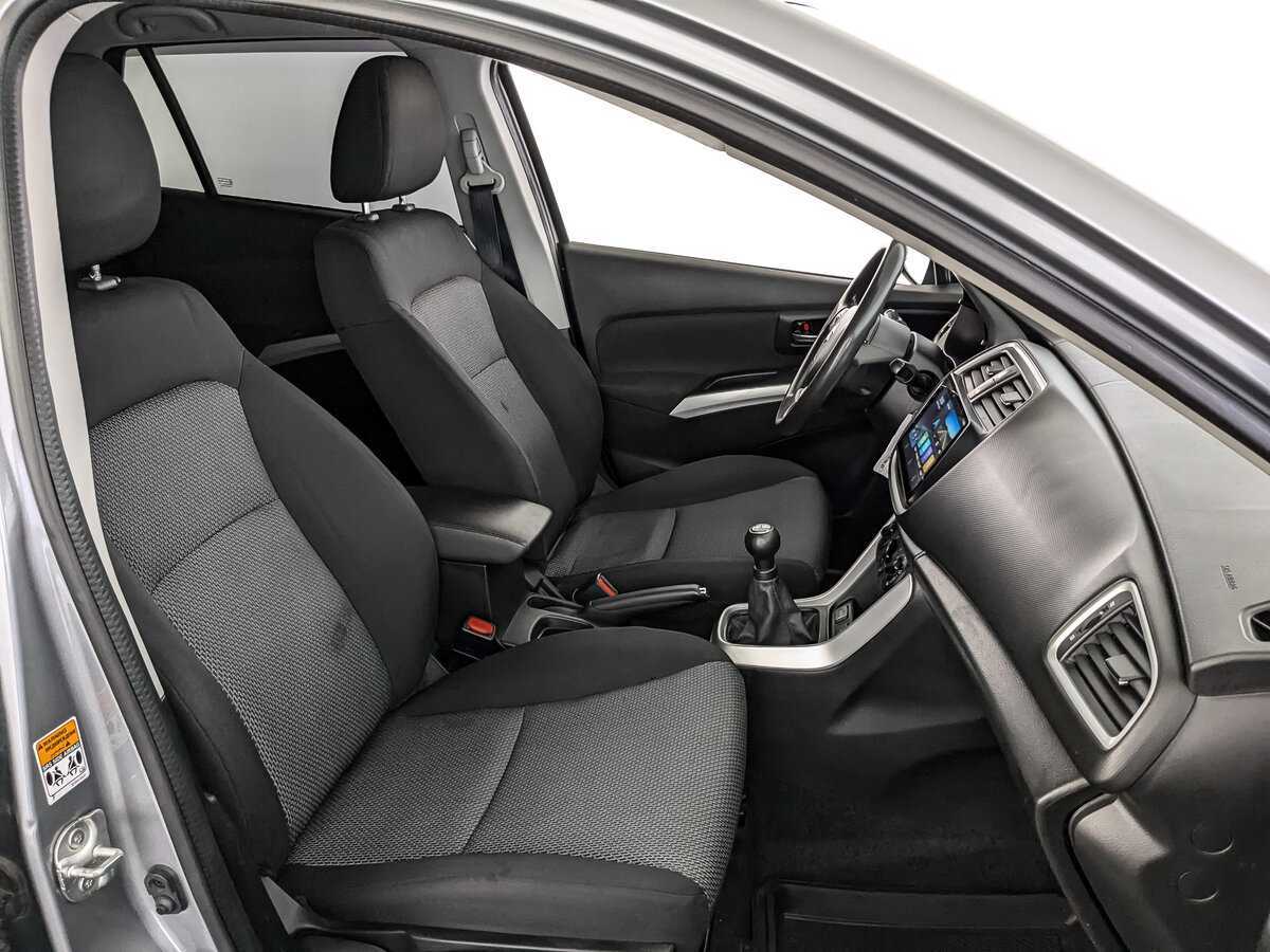 Б/У Сузуки С-Икс4 2014 года. Фото: #18