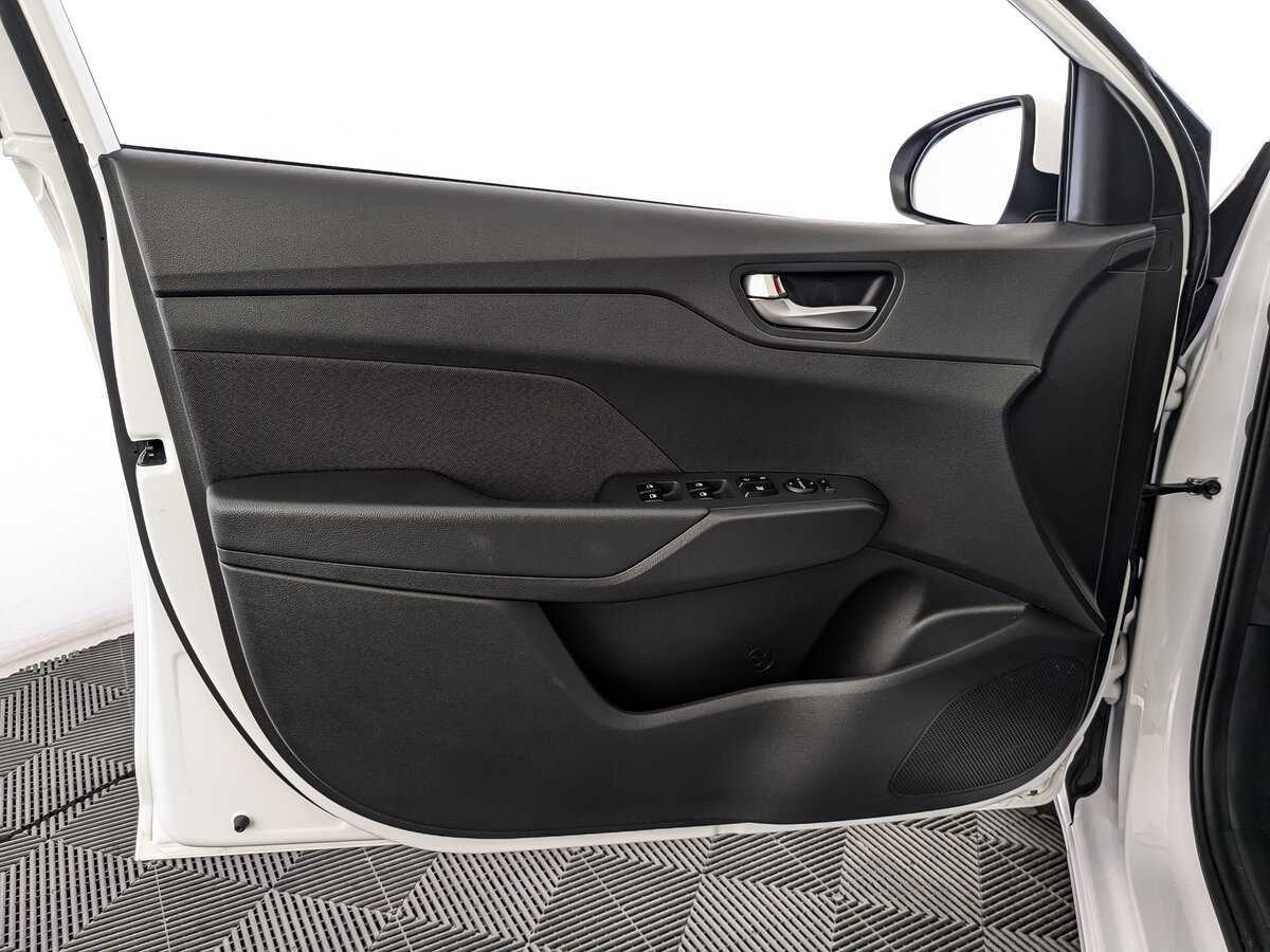 Б/У Хендай Солярис 2022 года. Фото: #14