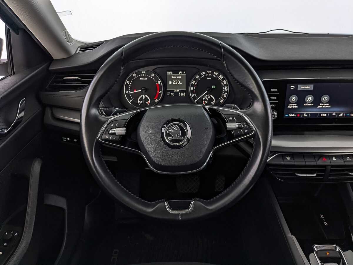 Б/У Шкода Октавия 2021 года. Фото: #17