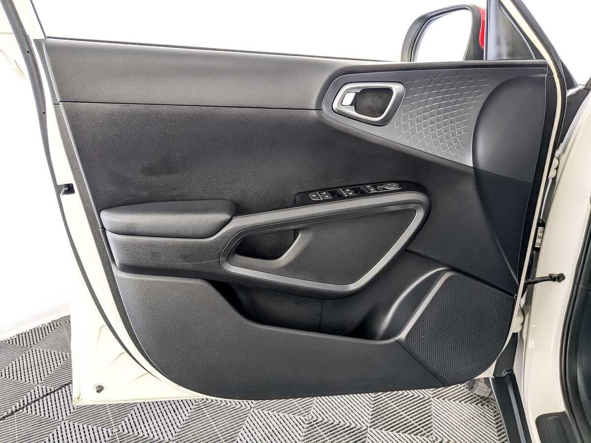 Б/У Киа Соул 2021 года. Фото: #14